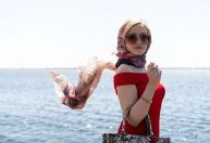 “Inventando Anna”: série sobre socialite que dava golpes milionários estreia na Netflix