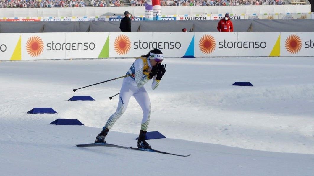 Jaqueline Mourão disputa o esqui nos Jogos de Inverno e compete no mountain bike nos Jogos de Verão / CBDN