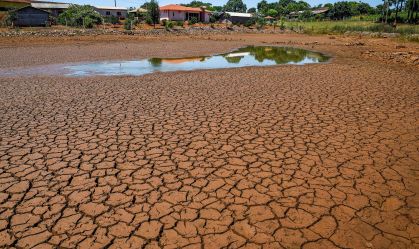 Foto mostra impacto da estiagem na região oeste de Santa Catarina, entre Iporã do Oeste e Itapiranga.