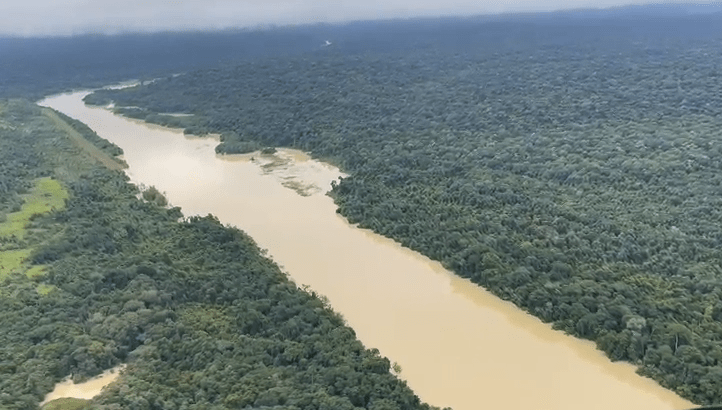 Seca e assoreamento do Tapajós ameaçam escoamento de grãos pelo Arco Norte