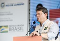 Em viagem oficial a SP, Tarcísio faz reunião secreta para campanha