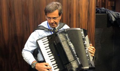 Lula exonera ex-ministro de Bolsonaro da presidência da Embratur e nomeia Freixo