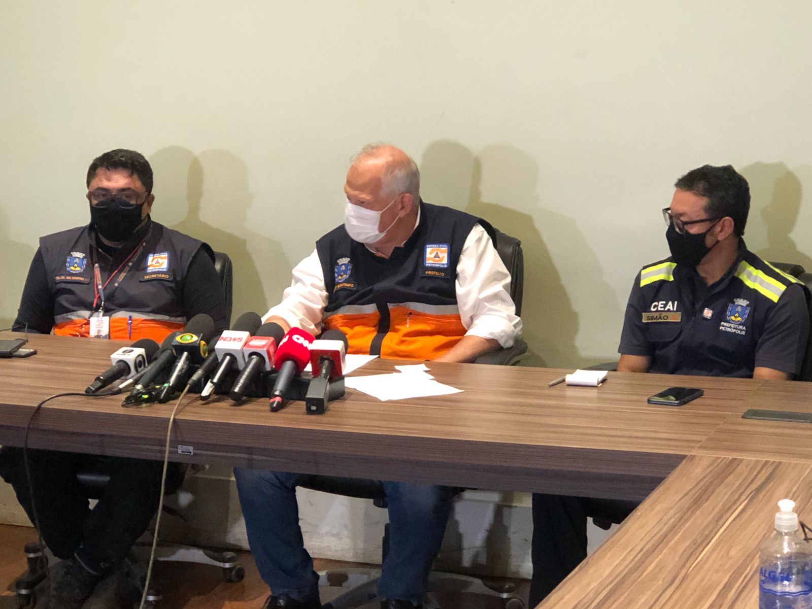 Imagem de destaque do post: Prefeito de Petrópolis recomenda que pousadas recusem hóspedes no carnaval