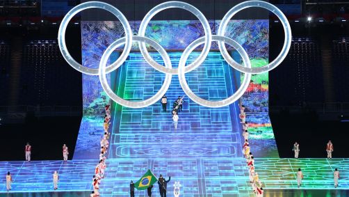 Brasil participa do desfile dos atletas em Pequim 2022