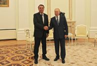 “Pregamos a paz e respeitamos quem age dessa maneira”, diz Bolsonaro ao lado de Putin