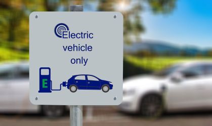 Sonhos Elétricos vs. Realidades do Comércio: A Urgente Necessidade de Integração Econômica no Futuro da Energia Limpa das Américas