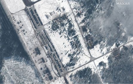 A Maxar coletou imagens de satélite sobre Crimeia, Belarus e o oeste da Rússia que revelam uma série de novos desdobramentos militares significativos em toda a região