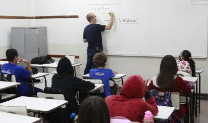 Alívio da pandemia não significa fim do impacto para educação, diz pesquisador