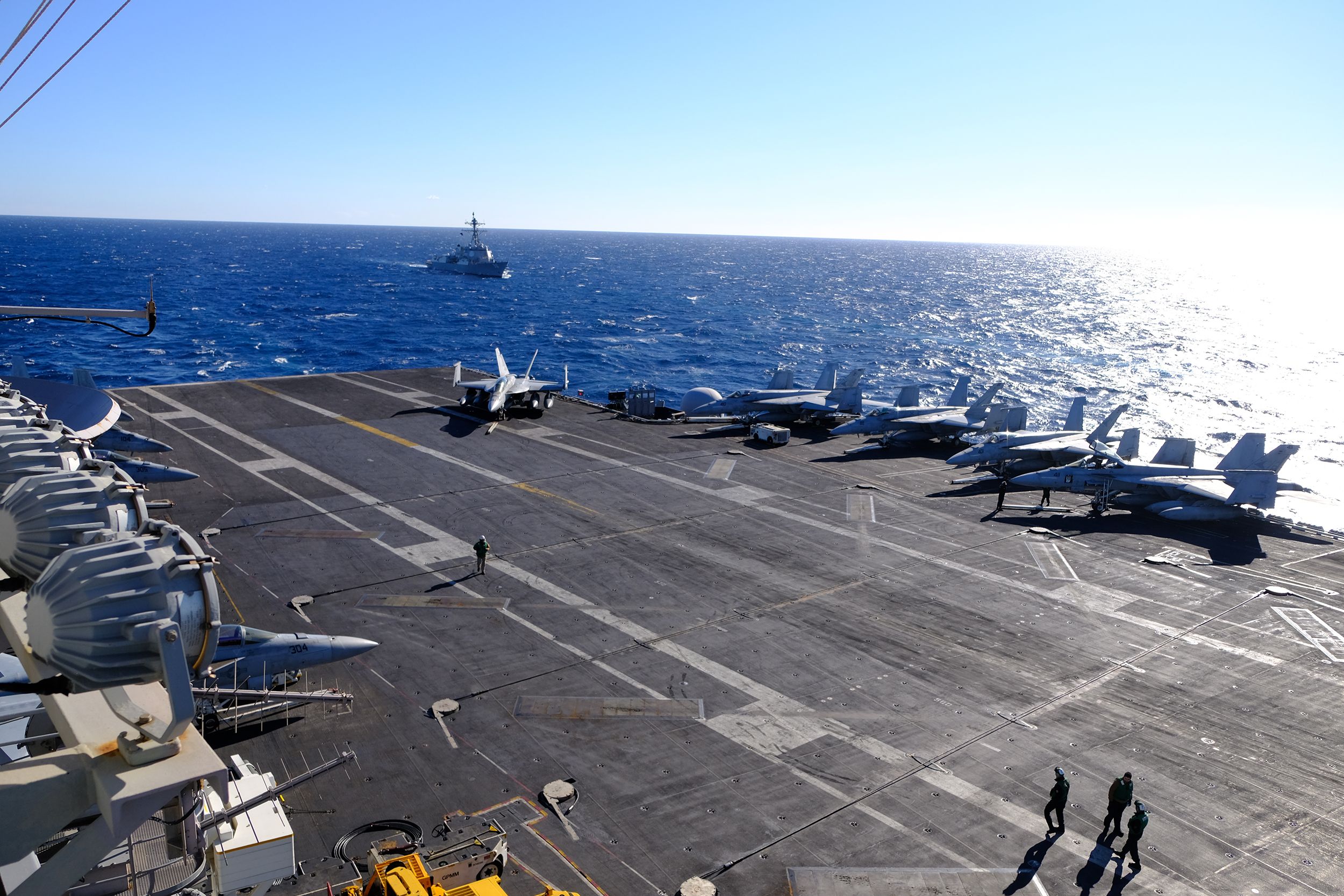 Porta-aviões USS Harry S Truman