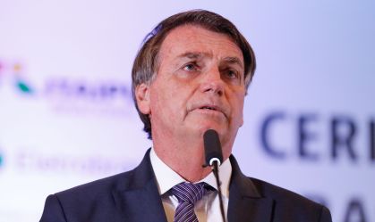 Bolsonaro volta a defender excludente de ilicitude em cerimônia da PM