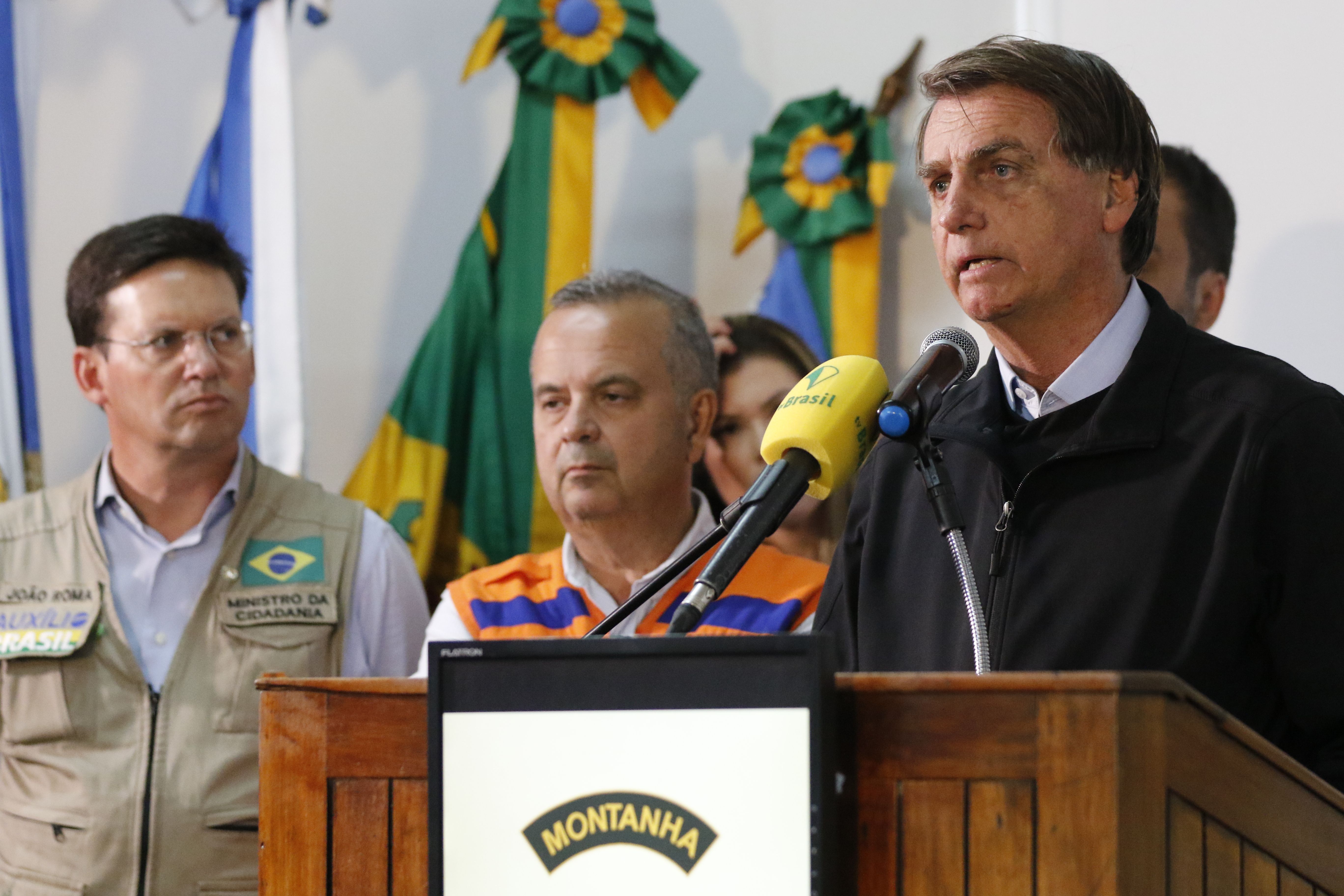 Jair Bolsonaro, presidente da República fala sobre medidas emergenciais do governo federal para a cidade de Petrópolis (RJ) que sofre os impactos das fortes chuvas na Região Serrana