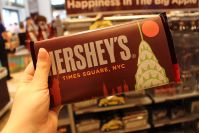 Hershey aumentará preços de chocolates nos EUA devido à alta do cacau