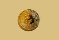 Bitcoin salta e se aproxima de US$ 60 mil com melhora dos mercados globais
