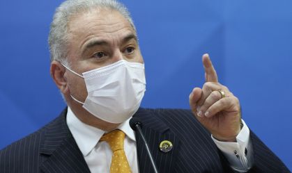 "Casos de Deltacron ainda estão em análise", diz Queiroga