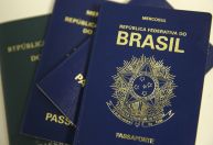 PF ameaça suspender emissão de passaportes por falta de verba