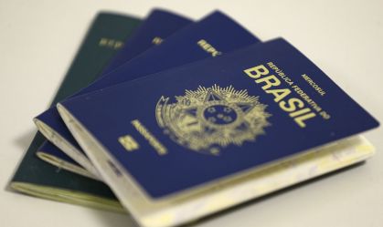 Gasto de brasileiros com viagens internacionais somou US$ 1,1 bi em março, diz BC