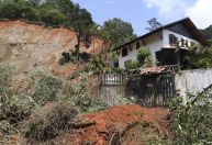 Ocupação desordenada contribuiu com tragédia de Petrópolis, diz meteorologista
