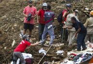“Não somos treinados para o fim de uma cidade”, diz bombeiro sobre Petrópolis