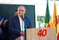 Ex-adversário de Lula, Alckmin se filia ao PSB e abre espaço para ser vice do petista