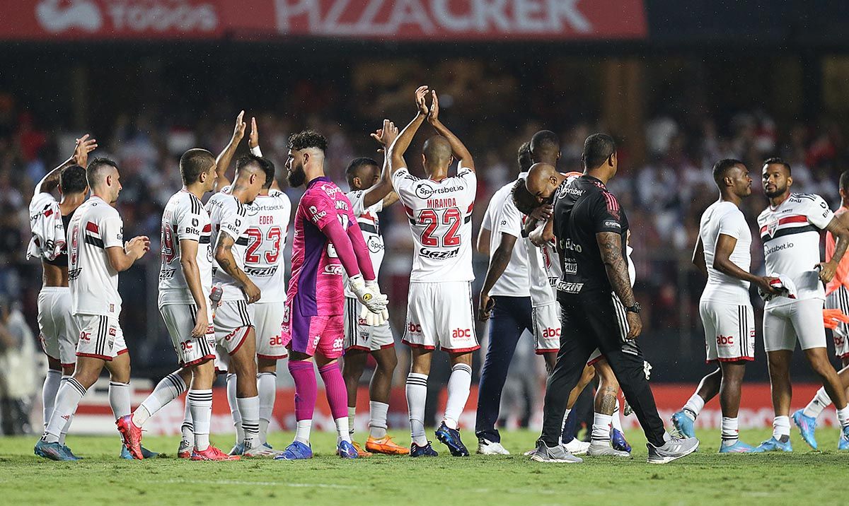 Jogadores do São Paulo comemoram vitória contra o Corinthians na semifinal do Campeonato Paulista 2022 / Paulo Pinto/saopaulofc.net