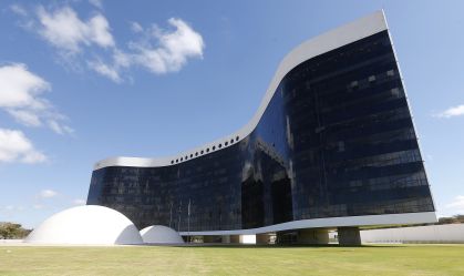 À PF, servidor exonerado pelo TSE relata falhas em fiscalizar veiculações de propagandas eleitorais