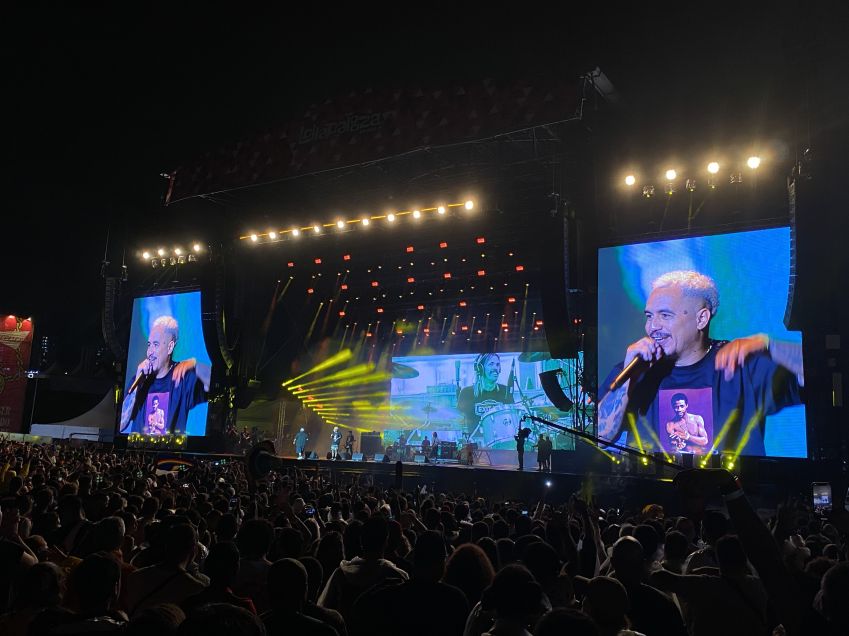 Marcelo D2 durante show do Planet Hemp no Lollapalooza, neste domingo. / Léo Lopes / CNN