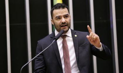Arthur do Val pede suspensão de processo na Alesp