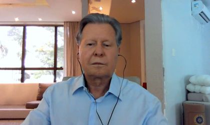 Em conversa hoje, incentivei Doria a manter candidatura, diz Arthur Virgílio