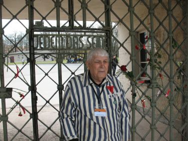 Boris Romanchenko, sobrevivente do Holocausto morre na invasão da Ucrânia