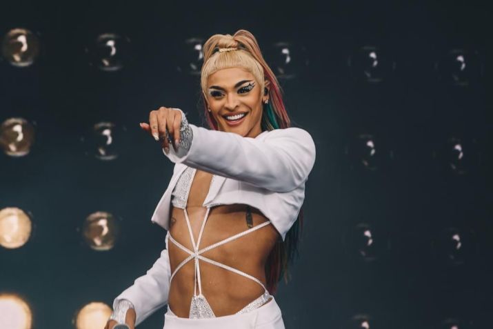 Pabllo Vittar reabre a programação do Lolla após paralização causada pela chuva / Divulgação/Lollapalooza