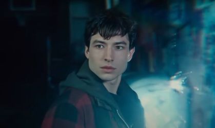 Ezra Miller, de "The Flash", busca tratamento para problemas de saúde mental