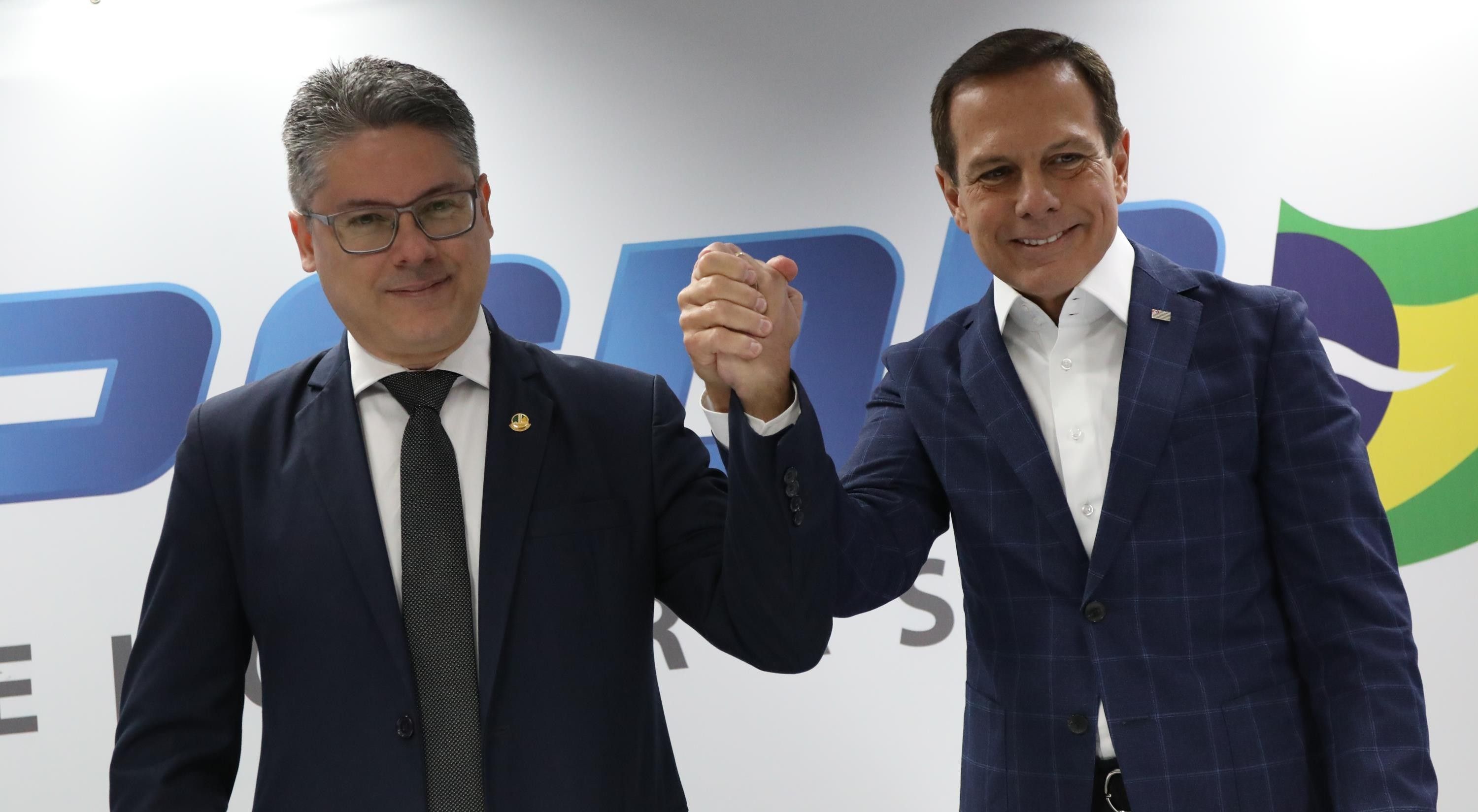 Alessandro Vieira e João Doria durante ato de filiação do senador sergipano ao PSDB, em São Pauçlo