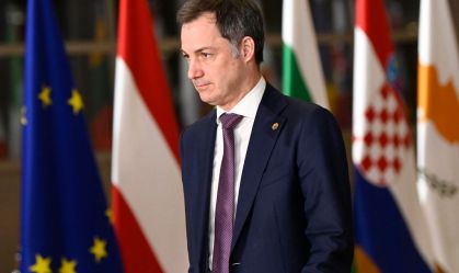 Primeiro-ministro belga renuncia após seu partido ser derrotado nas eleições europeias e nacionais