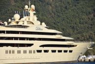 Alemanha apreende iate avaliado em US$ 600 mi de oligarca russo alvo de sanções; veja fotos