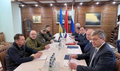 Rússia e Ucrânia podem realizar novo encontro nesta semana, diz oficial