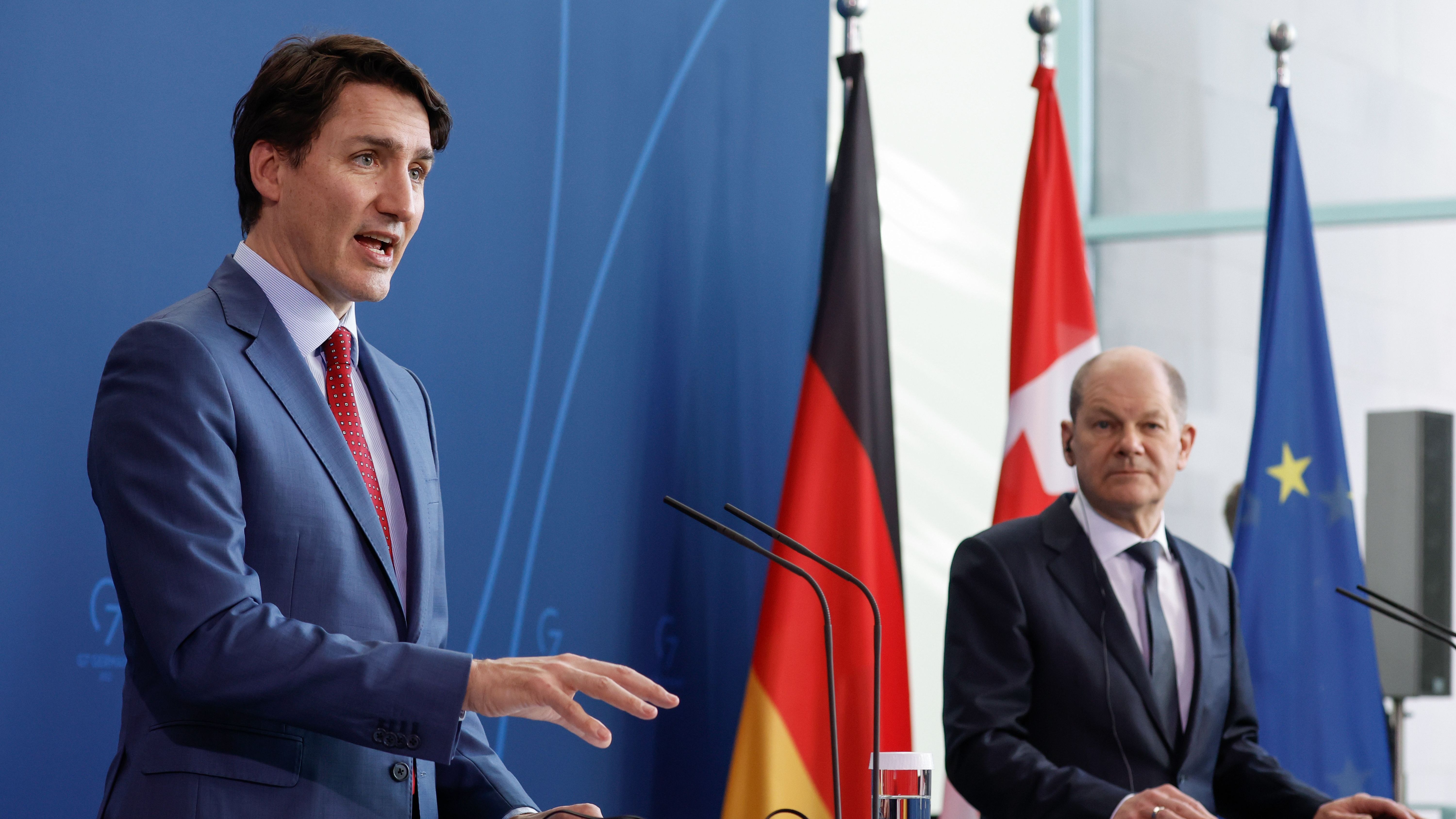 Canadian Prime Minister Trudeau Meets With Chancellor Scholz Over Ukraine