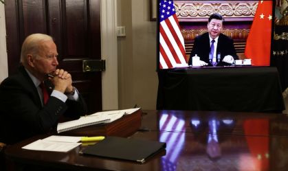 China adverte contra "brincar com fogo"; EUA dizem que postura sobre Taiwan não mudou