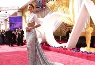 Zendaya, Mila Kunis e mais: os melhores looks do tapete vermelho do Oscar 2022