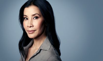 A jornalista californiana Lisa Ling, de 48 anos, coleciona diversos prêmios em sua carreira