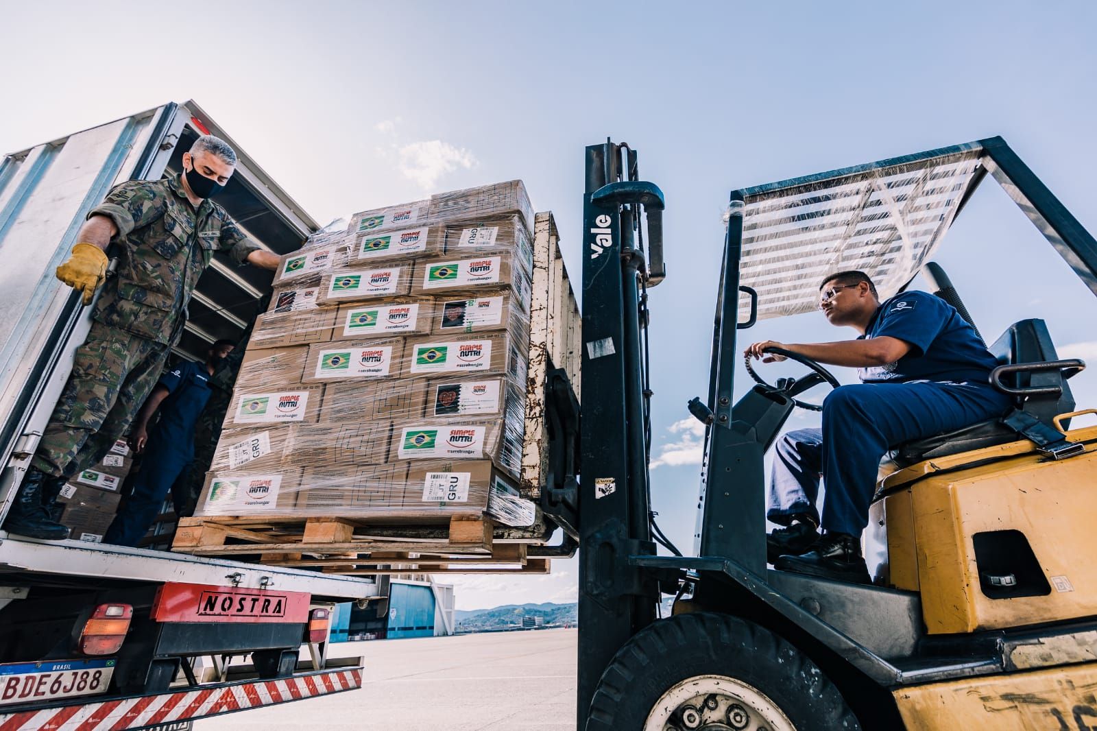 Brasil envia alimentos e remédios para vítimas da guerra na Ucrânia