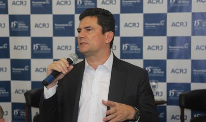 “Nosso objetivo é privatizar todas as estatais. A Petrobras é uma delas", diz Moro para empresários no Rio