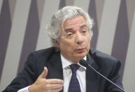 Pires vai manter política de paridade internacional na Petrobras, dizem fontes do governo