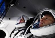 Primeira missão privada à estação espacial internacional é adiada para 6 de abril