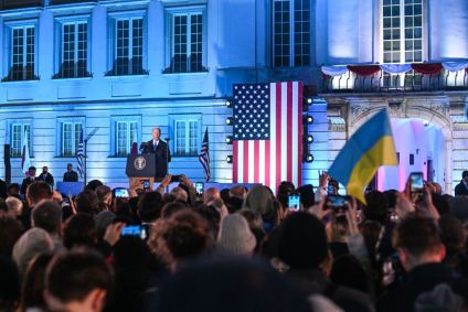 O presidente dos EUA, Joe Biden, discursa no Castelo Real em 26 de março de 2022 em Varsóvia