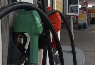 Preço médio da gasolina vai a R$ 6,35, maior valor em mais de 2 anos