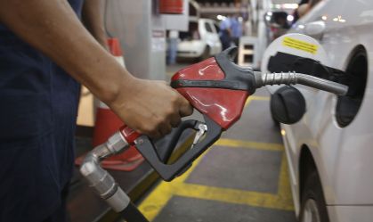 Setor de combustíveis vê "ação pioneira" contra sonegação de ICMS em SP