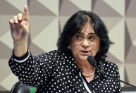 Juiz manda Facebook fornecer dados de perfil que postou fake news sobre Damares