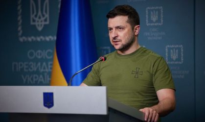 Zelensky promete restaurar o governo ucraniano na Crimeia