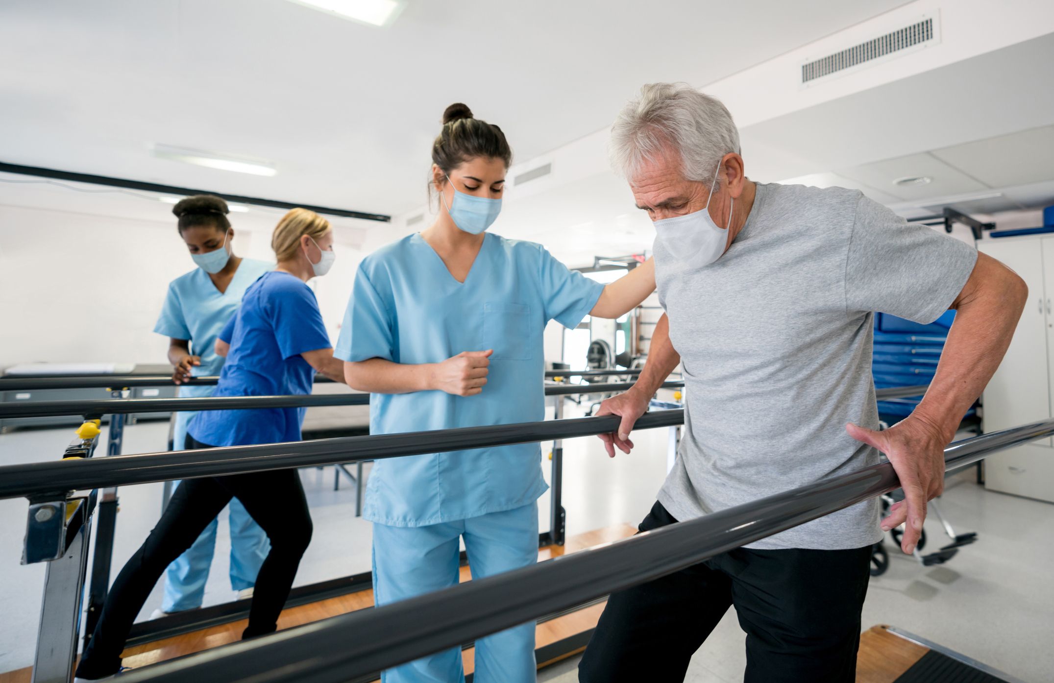 Fisioterapia | recuperação | idosos | tratamento