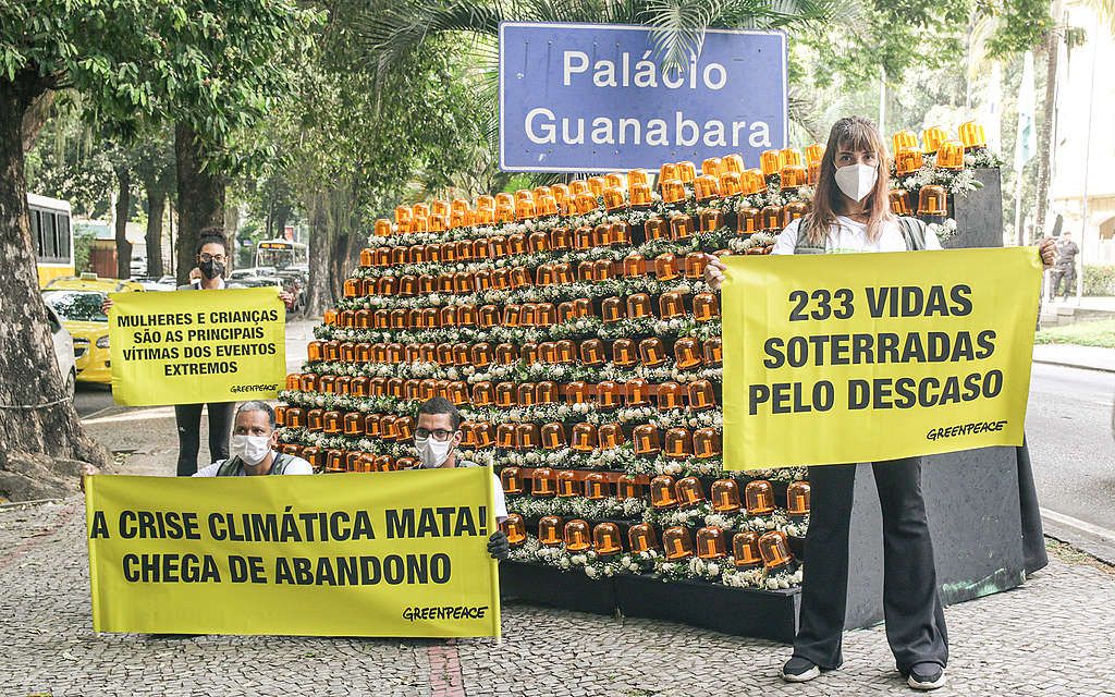 Protesto da organização ambiental Greenpeace, em Petrópolis / Gabrielle Souza/Greenpeace